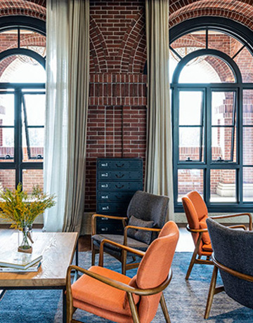 三大研發(fā)中心，引領(lǐng)流行趨勢